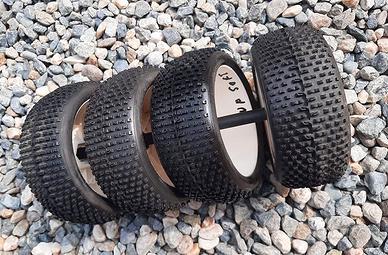 Gomme OFF ROAD per RC CAR 1/8
