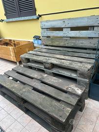 Divano e tavolo giardino in Epal