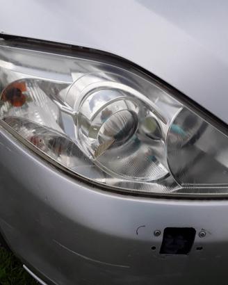 FARO ANTERIORE DESTRO MAZDA B 5° Serie (98>06)