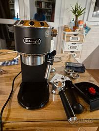 Delonghi Dedica Macchina per caffè espresso