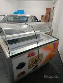 vetrina gelati 10 gusti