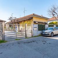 PORZIONE DI BIFAMILIARE A LAINATE