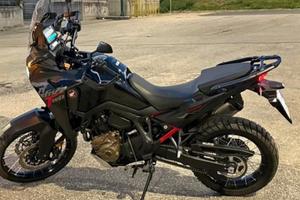 Africa Twin 1100 cc
