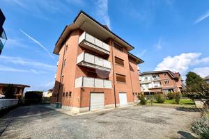 5 LOCALI A ROSTA