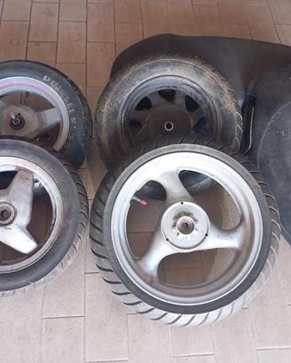 ruote scooter piaggio  zip e sr aprilia