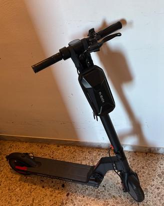 Monopattino a 3 velocità 15/20/25 km/h