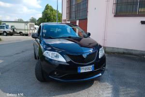 lancia y ecochic