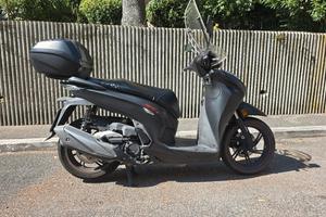 Honda SH350i 2023 Unipro 23.903 Km