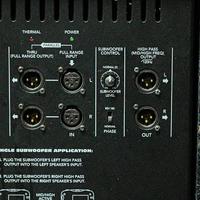 Mackie (due 2) SRS1500 Active Subwoofer 600 Watts
