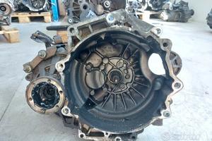 Cambio Volkswagen Golf 4 1.4 benzina del 2001