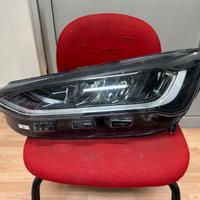 Faro anteriore sinistro