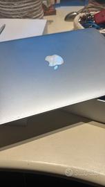 Macbook air 13 - 13.3 - 8gb ram - 128gb ssd