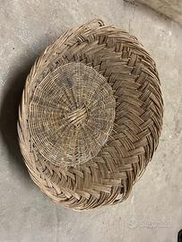 Cesto in vimini antico