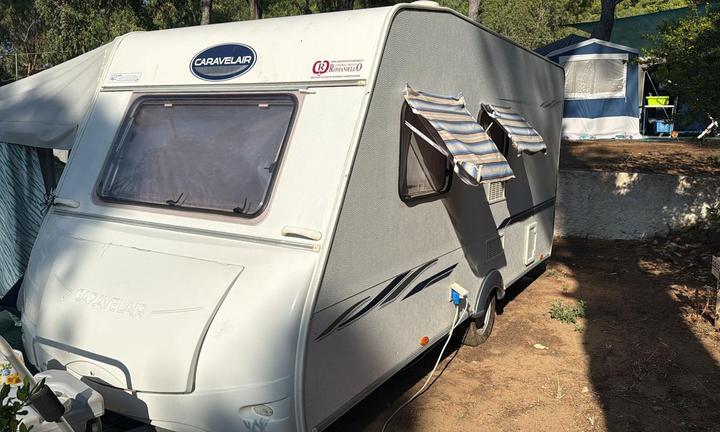 Roulotte Caravelair Antares Luxe 445, anno 2009