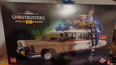 Lego set 10274 ghostbuster Ecto-1