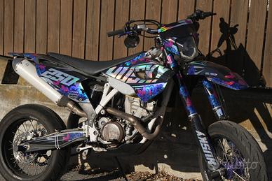 Husqvarna FE 250