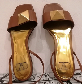 Sandalo Rockstud Gladiator Valentino Garavani Tg37