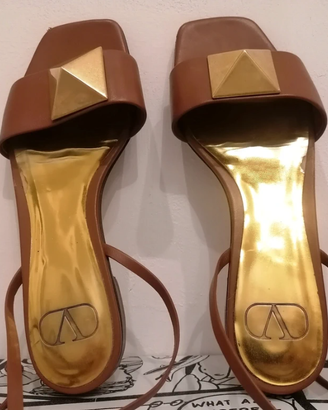 Sandalo Rockstud Gladiator Valentino Garavani Tg37