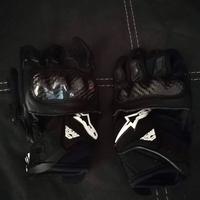 Casco kawasaki AGV,Guanti Alpinestar,