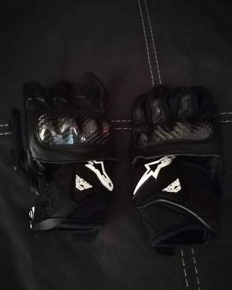 Casco kawasaki AGV,Guanti Alpinestar,