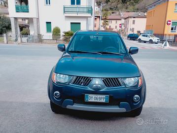 MITSUBISHI L200 2.5 DI-D/136CV Double Cab