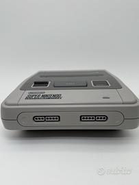 Super Nintendo grigia