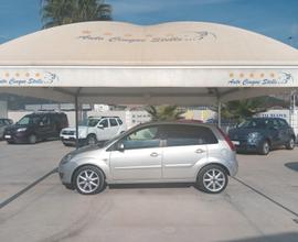 Ford Fiesta 1.4 DISEL 5 PORTE X NEO PATENTATI VETT