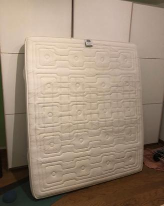 Materasso Ennerev Usato