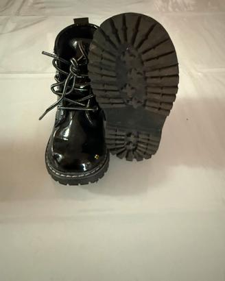 Stivaletti da bambina marca Graceland numero 21