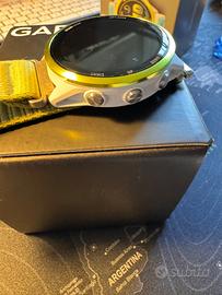 Garmin Forerunner 570, 47mm, bianco Perfetto