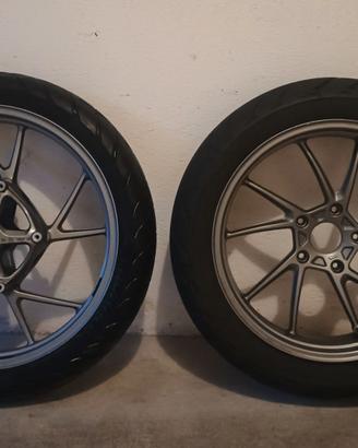 Cerchi  Bmw Gs 1200 LC -