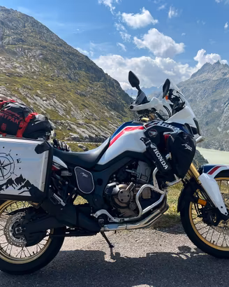 AFRICA TWIN 1000 DCT