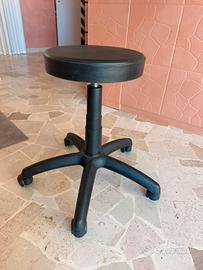 Sgabello professionale con ruote