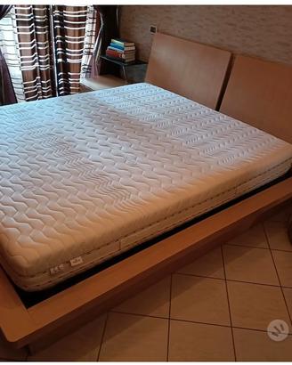 Letto matrimoniale