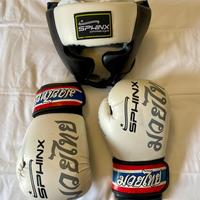 Attrezzatura kickboxing, box.