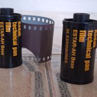 Rullino fotografico b/n kodak techical pac estar A