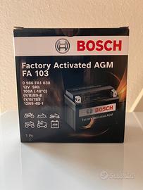 Batteria per Vespa/moto BOSCH