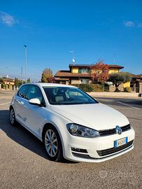 VW GOLF VII