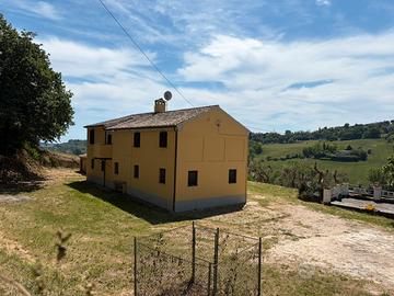 Splendida casa di campagna ristrutturata v