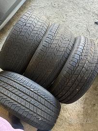 Gomme 225.55.18 invernali