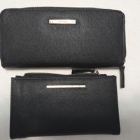 Due Portafogli marchio BERSHKA e STRADIVARIUS