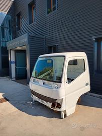 Cabina guida a destra FUSO "S" stretta