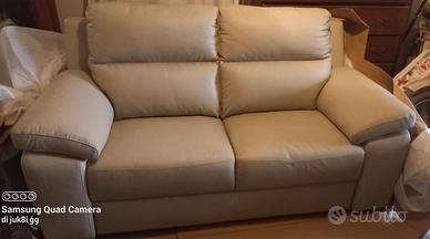 DIVANO PELLE 2 POSTI NUOVO