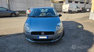 FIAT Punto 4ª - 2012 1.3 MJT IDONEA NEOPATENTATI