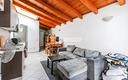 trilocale-mansardato-in-una-piccola-palazzina-con