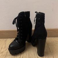 stivali chunky/gothic neri stringati tacco - N.36