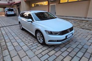Volkswagen Passat Variant 2.0 TDI DSG Executive Bl
