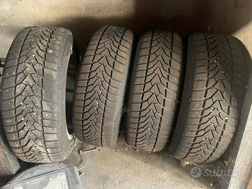 Gomme invernali con cerchio in lega