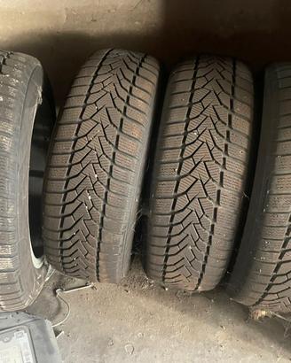 Gomme invernali con cerchio in lega