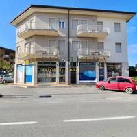 Attivita' commerciale - Peschiera del Garda